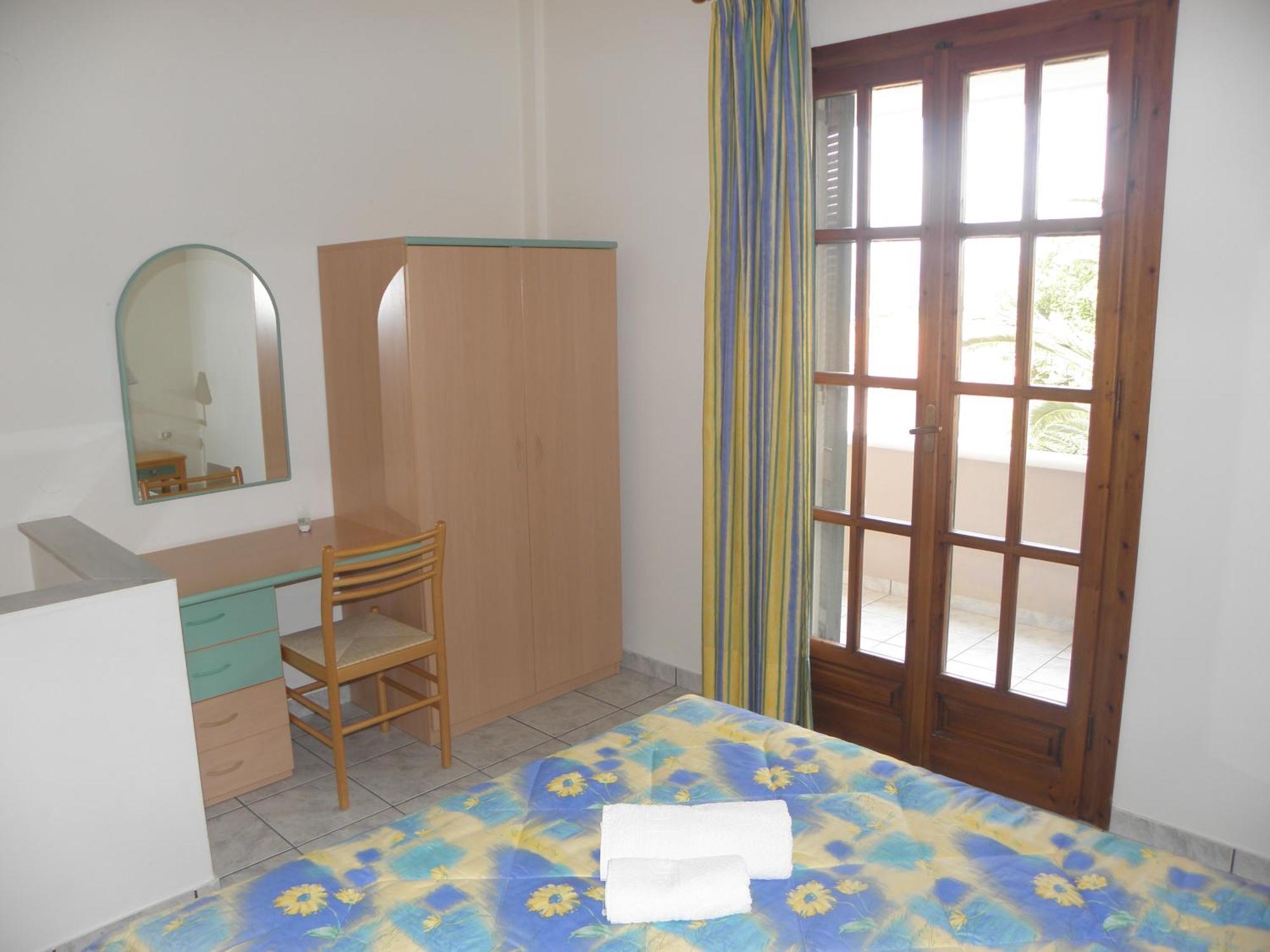 Lakonia Bay Apartments Архангелос Екстериор снимка