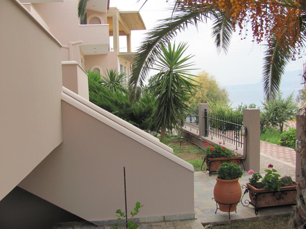 Lakonia Bay Apartments Архангелос Екстериор снимка