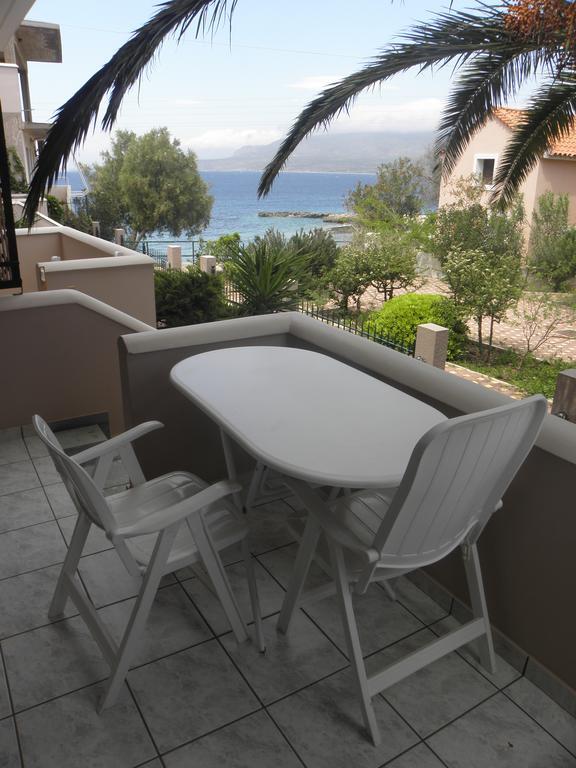 Lakonia Bay Apartments Архангелос Екстериор снимка