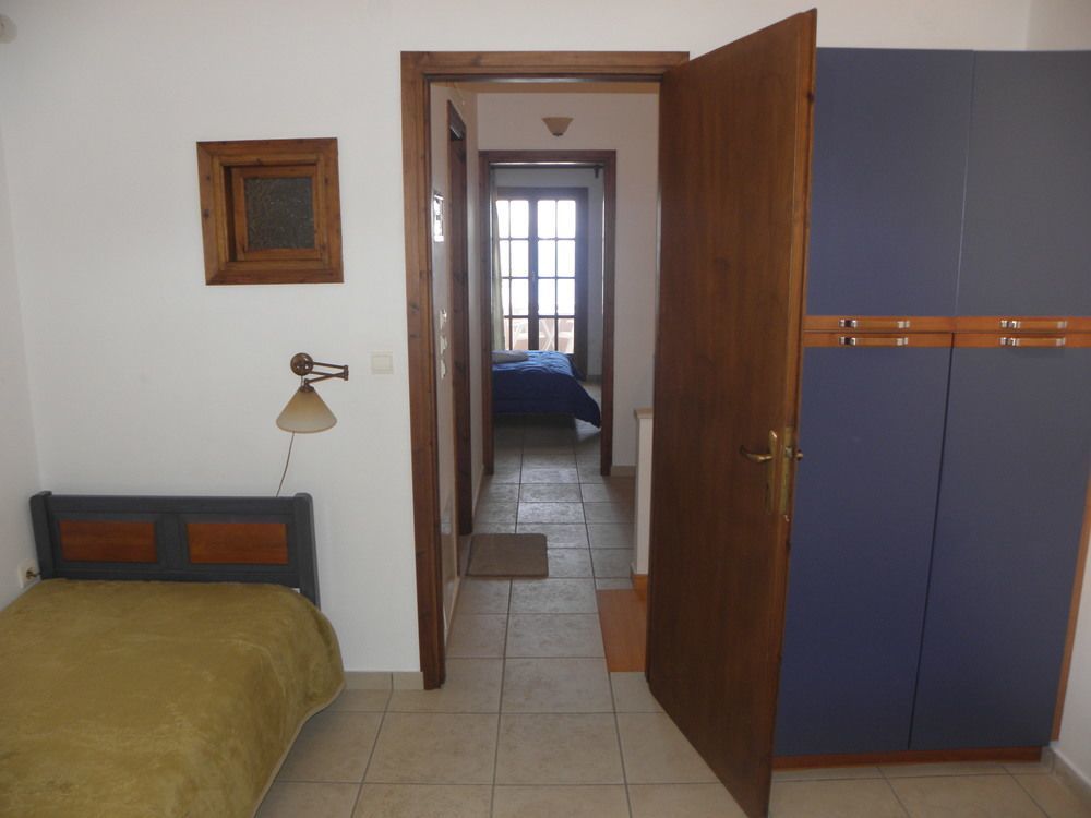 Lakonia Bay Apartments Архангелос Екстериор снимка